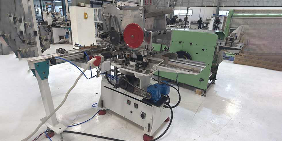 Molins Boxer Zigarettenrollmaschine